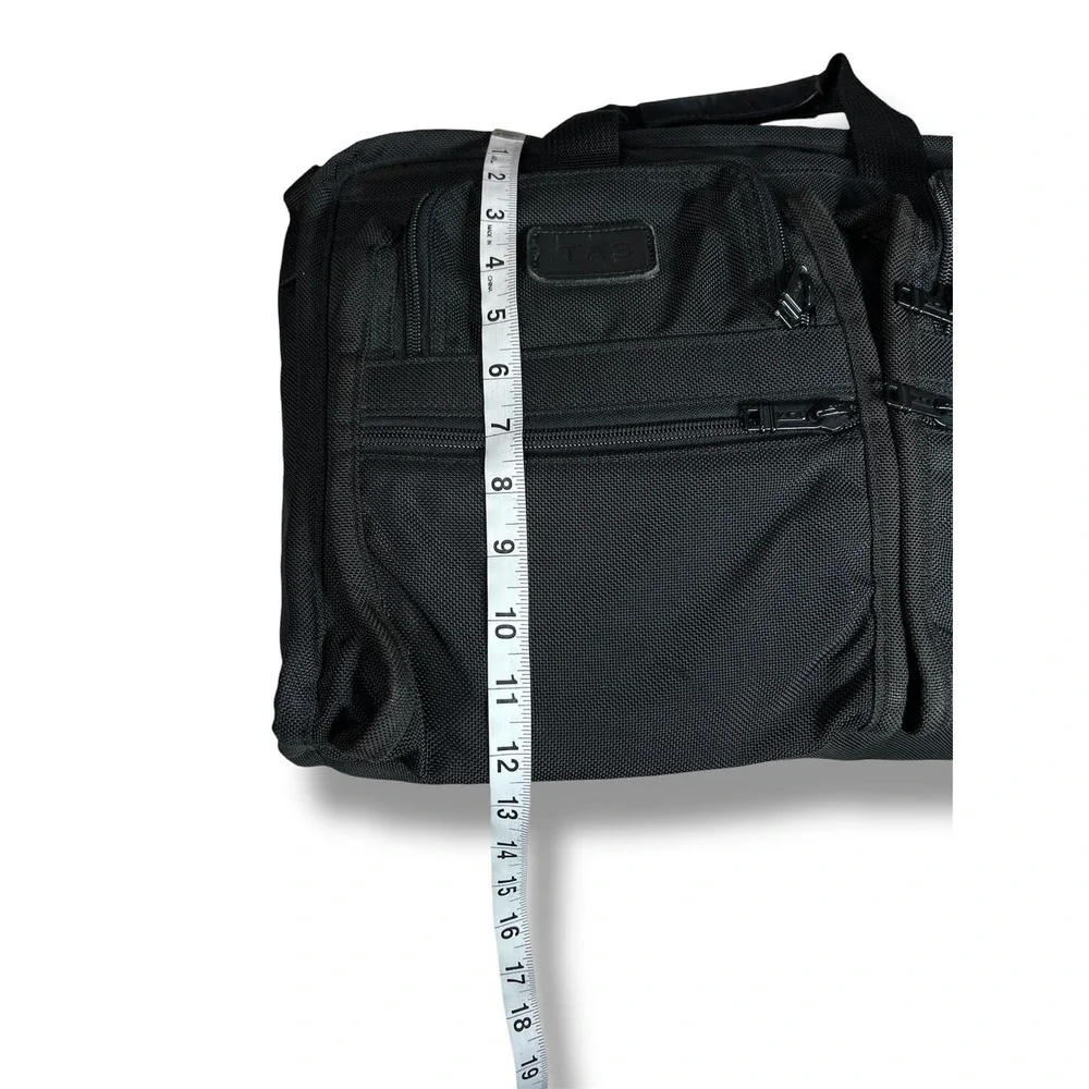 TUMI‎ Alpha Black Expandable Briefcase Messenger Bag Ballistic Nylon Laptop Vtg